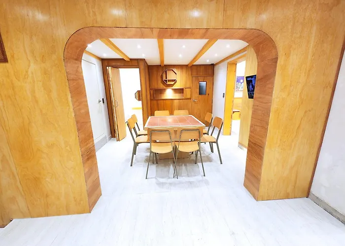 Hongdae 5min,spacious 4br 3ba 公寓